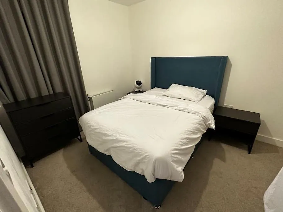 Luxury 2 Bedrooms Apartment Barking   Barking (Greater London)