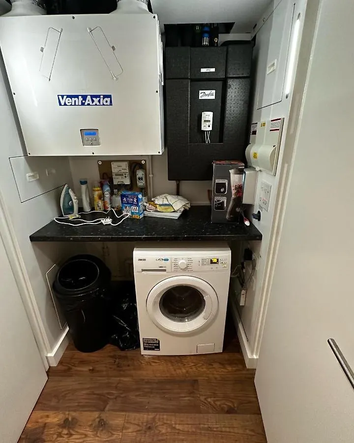Luxury 2 Bedrooms Apartment Barking