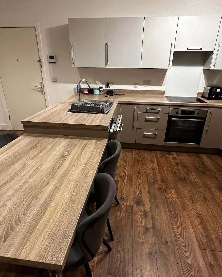 Luxury 2 Bedrooms Apartment Barking  Barking (Greater London)