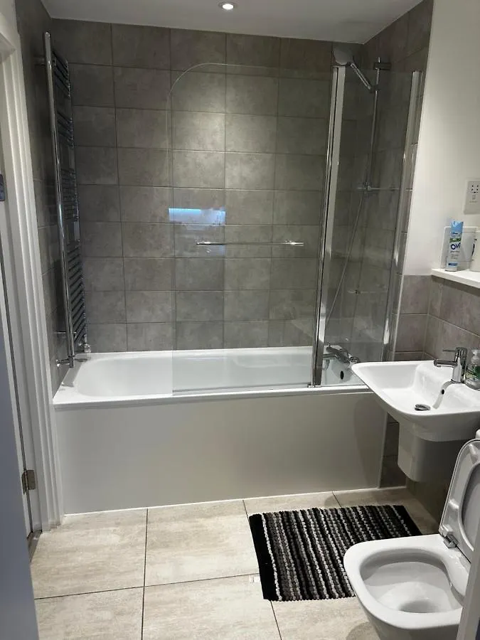 Luxury 2 Bedrooms Apartment Barking   Barking (Greater London)