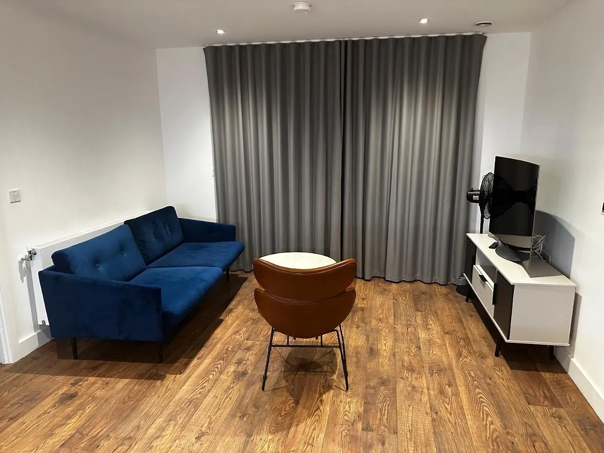 Luxury 2 Bedrooms Apartment location